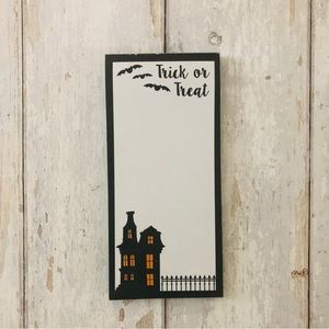 Halloween Trick or Treat Haunted House Magnetic Notepad